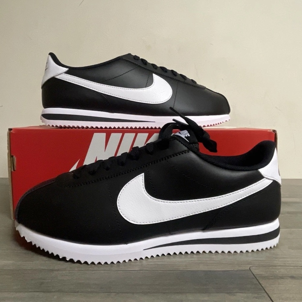 Men's Nike Cortez Casual Shoes Sneakers - Black White DM4044-001